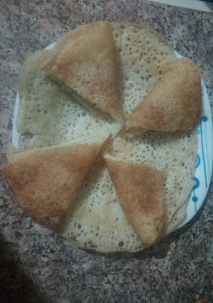 Une photo de Crêpe arabe (baghrir)