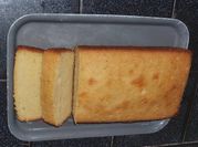 A picture of lemon pound cake