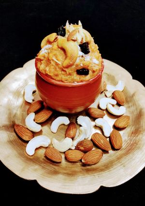 গাজরের হালুয়া(gajarer halwa recipe in Bengali) রেসিপির প্রধান ছবি