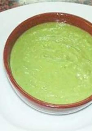 Una foto de Salsa verde especial para tacos y carnes asadas
