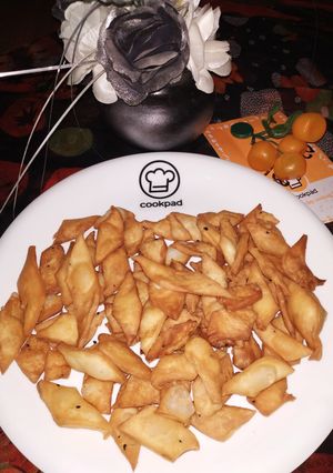 A picture of Namak pary.