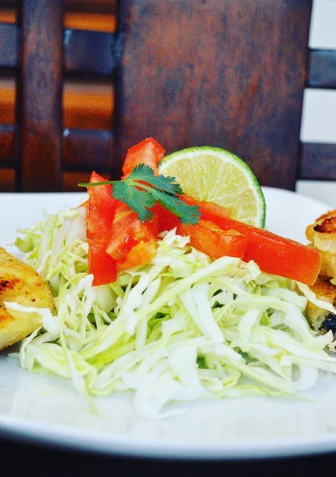 Una foto de Empanadas de yuca y carne molida..