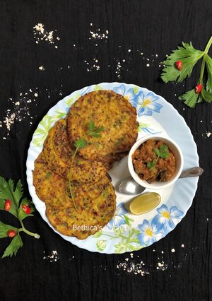 A picture of Mini Oats Cheela / Crepes / Pancakes.