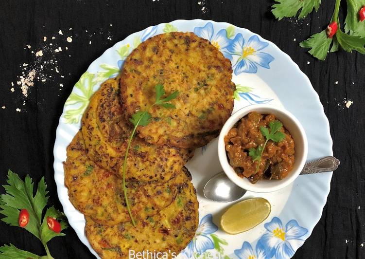 Simple Way to Prepare Award-winning Mini Oats Cheela / Crepes / Pancakes