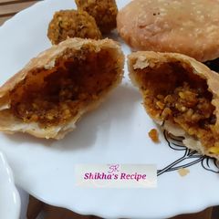 Moong dal kachori A picture of Moong dal kachori.