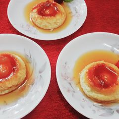 A picture of Caramel custard.