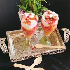 Vanilla Royal falooda A picture of Vanilla Royal falooda.