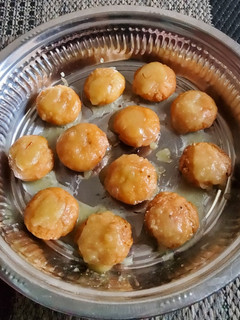 பாதுஷா (Bhadusha recipe in tamil) செய்முறை முக்கிய புகைப்படம்