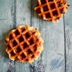 A picture of Potato Waffles.