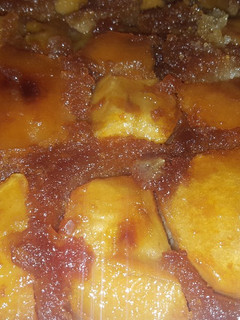 Una foto de Torta de manzana invertida
