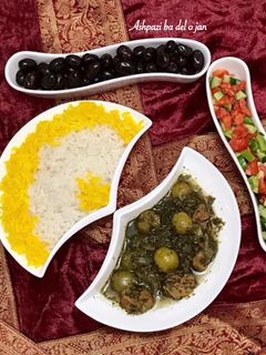 عکسی از دستور خورشت گوجه سبز