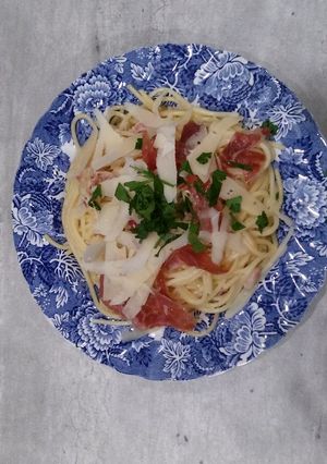 Zdjęcie przepisu Spaghetti alla carbonara.