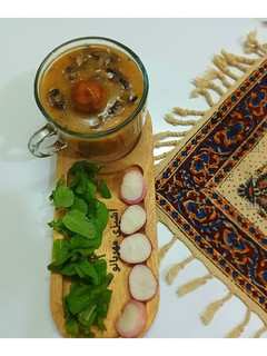عکسی از دستور سوپ جو و قارچ