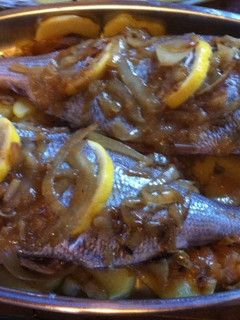 Una foto de Besugo al horno