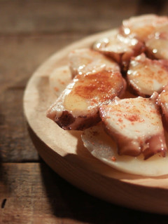 A picture of Galician style Octopus.
