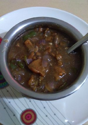 A picture of Chilli mushroom.