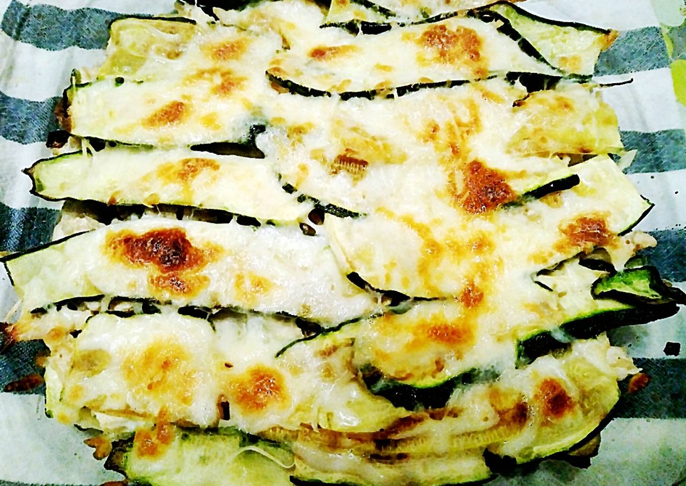 Lasaña de calabacín y pollo