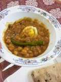 Lahori white channay