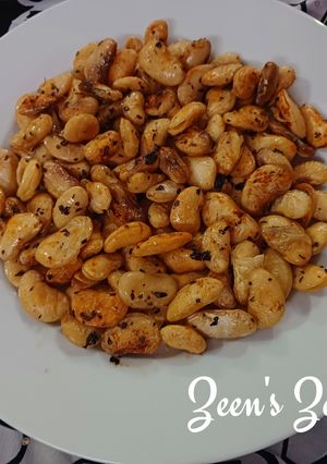 A picture of Oven Roasted White Lima or Butter Beans.