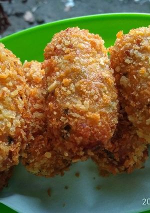 Foto resep Kroket kentang (isi wortel+sosis)