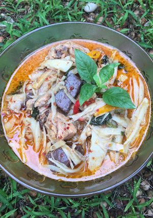 รูปของ “แกงไก่หน่อไม้ไผ่บงหวาน”