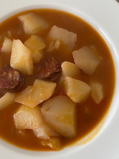 Una foto de Patatas a la riojana