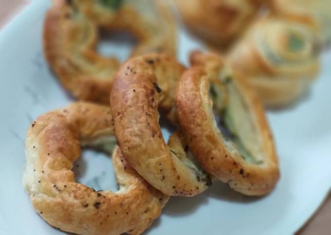 Ricetta di Qualsiasi notte della settimana Abbracci e fagottini di ricotta e spinaci