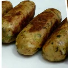 A picture of Cheese seekh kababs.