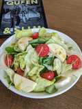 "Queen and Slim" (Salada mix de folhas, tomate e palmito)