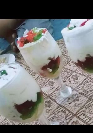 A picture of Meetha trifle.