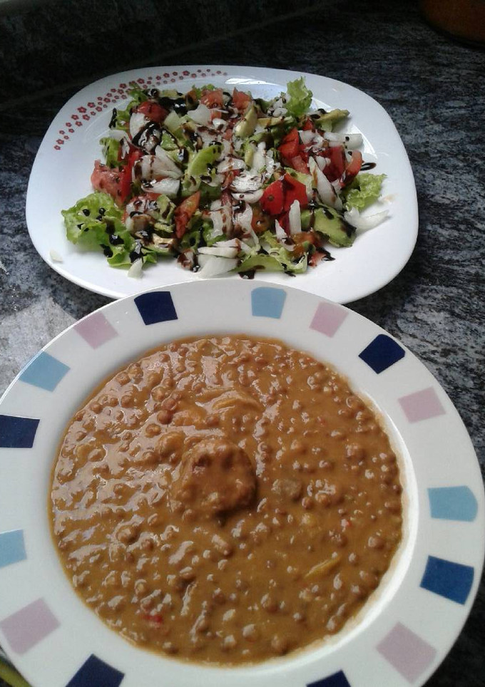 Una foto de Lentejas con chorizo