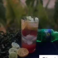 Strawberry mojito A picture of Strawberry mojito.