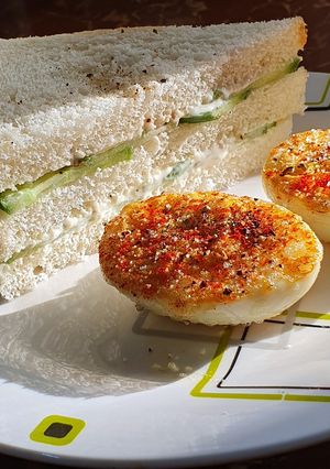 A picture of Fried Eggs.