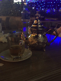 Una foto de El té con menta (marroquí) 🥃🍃