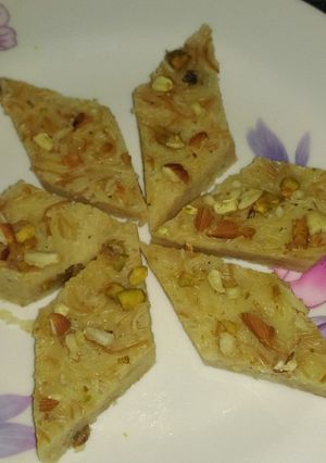 A picture of Vermicelli Barfi.