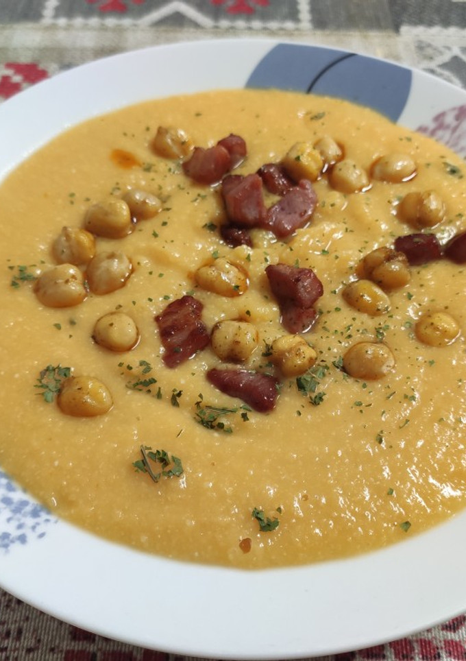 Una foto de Crema de garbanzos