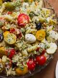 Pesto pasta salad