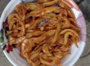 A picture of Asafoetida Mango Pickle/Hing wala aam ka achar.