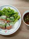 Fresh Spring Rolls (with Seafood Dipping Sauce)