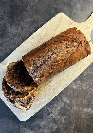 Foto di Plumcake marmorizzato al cacao e vaniglia