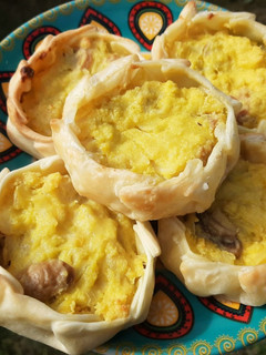 Una foto de Canastitas de cebolla, queso y huevo facilísimas