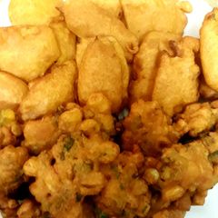 Quick corn and potato fritters (one batter)😊 A picture of Quick corn and potato fritters (one batter)😊.