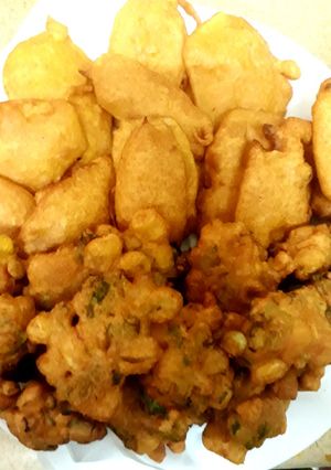 A picture of Quick corn and potato fritters (one batter)😊.