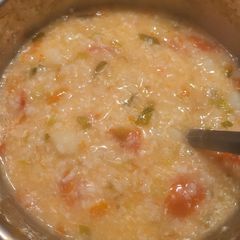 A picture of Random Vegetables Egg Porridge.