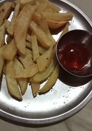 A picture of French fries.