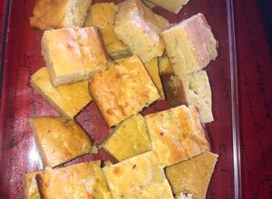 Una foto de Sopa paraguaya con harina de garbanzo!!