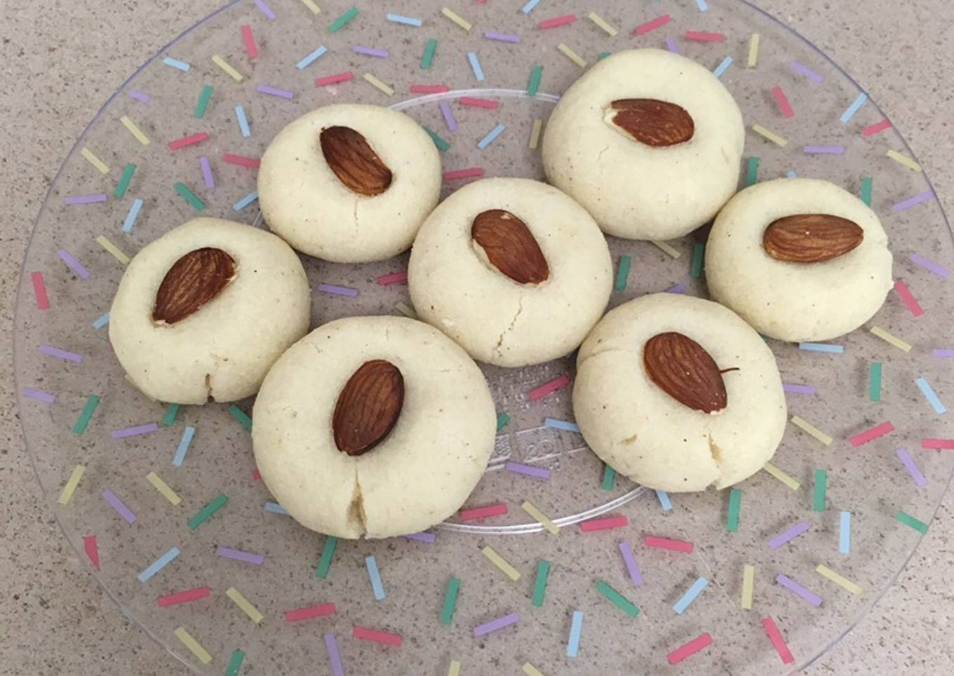 Snow Ball Cookies