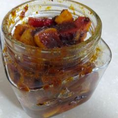 A picture of Punjabi khatta meetha mixed vegetable pickle.
