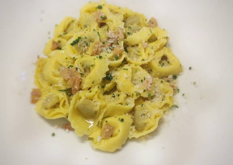 Recipe of Award-winning Tortellini ai finferli