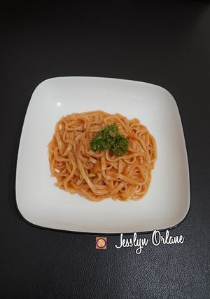 Foto resep Creamy Pink Pasta Low Budget ala Mie Pipih by : Jesslyn Orlane